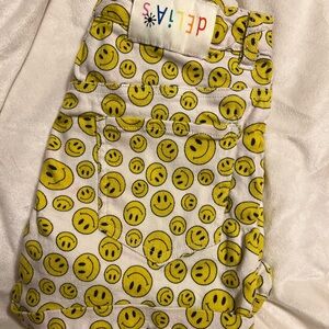 Vintage Delias Smiley Shorts